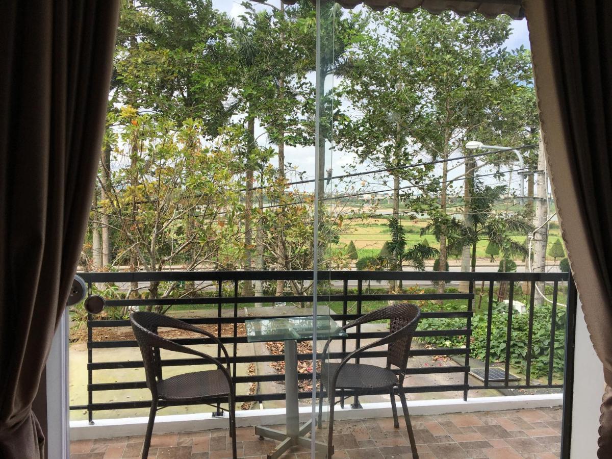 Hotel Hana Riverside 3*